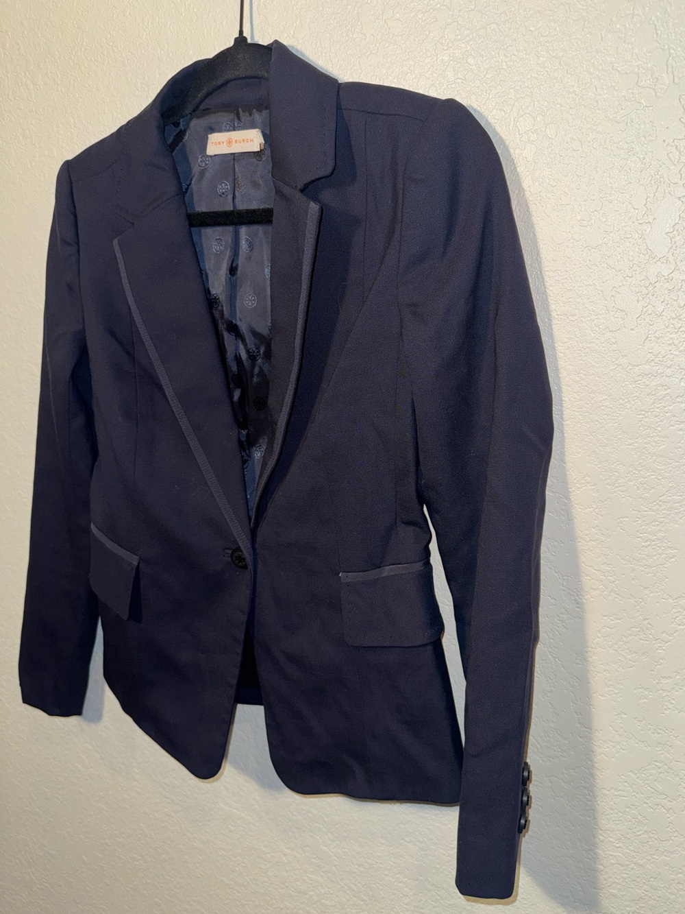 Tory Burch Navy Wool Tailored Fit Single Button Blazer Notched Lapels Size 2